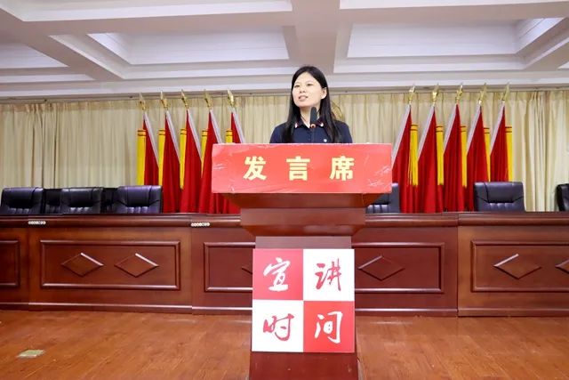 2026世界杯足球官网勘测院公司员工邓秀梅积极参加市级百姓巡回宣讲活动